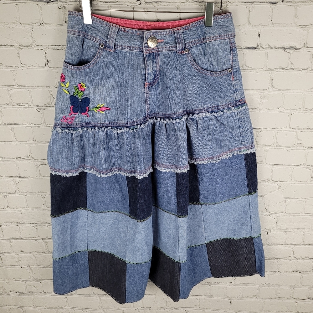 STUFF by HILLARY DUFF | vintage patchwork butterfly floral embroidered skirt